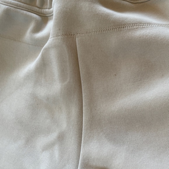 Nike Tech Kids' Shorts in Green and Cream - Picture 4 of 6